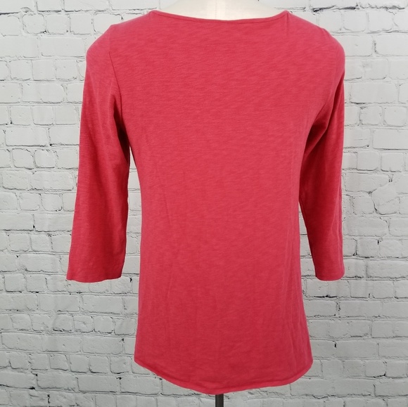 LUCY & LAUREL | pink 3/4 sleeve with knot hem - Picture 3 of 5